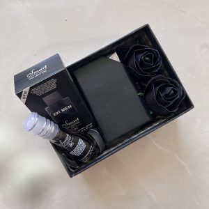 پک مردانه مقرون به صرفه جاکارتی ، گل رز ، ادکلن ، ۱۵ میل تام فورد