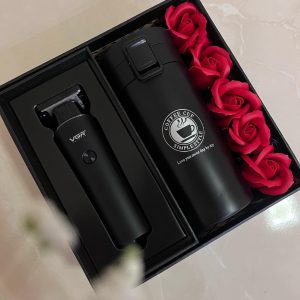 کادو مردانه تراول ماگ و ریش تراش و گل رز